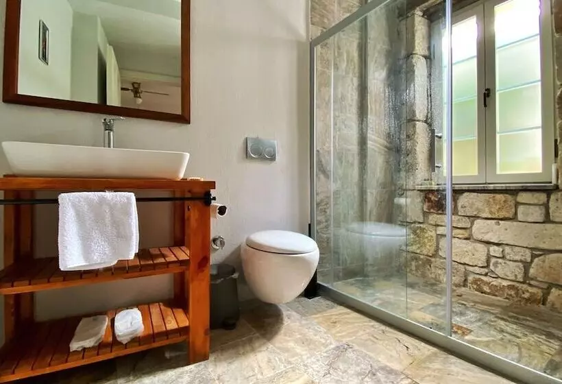 Hotelli Oberj D Azur Alaçatı