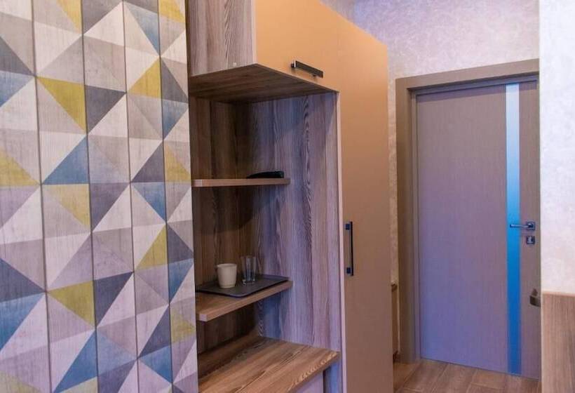 هتل Severnaya Palmira