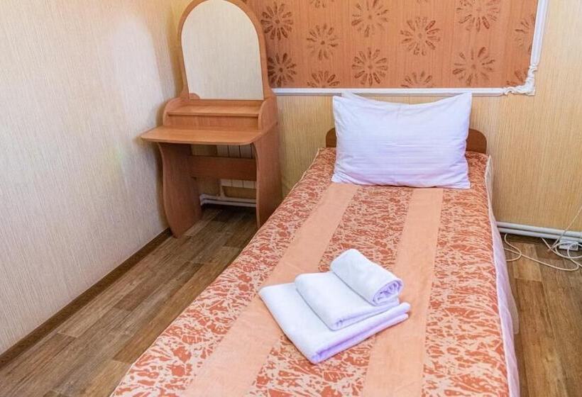 هتل Severnaya Palmira