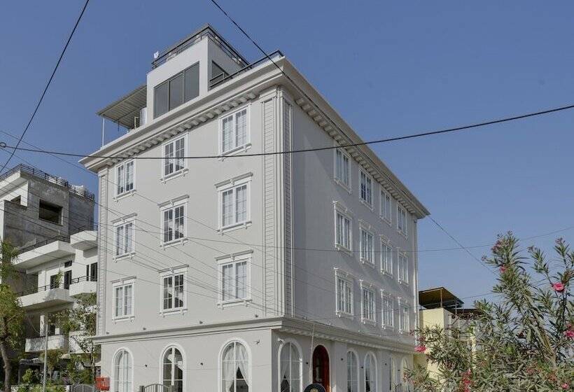 בית מלון כפרי Shahpura Dev Panache