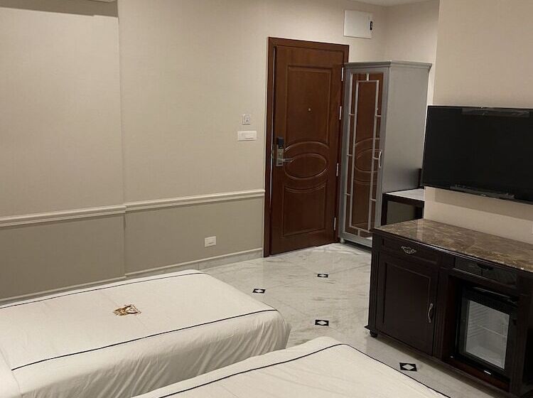 בית מלון כפרי Shahpura Dev Panache