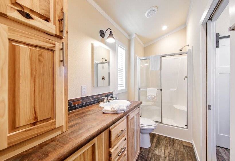 호텔 Southern Breeze Lodge