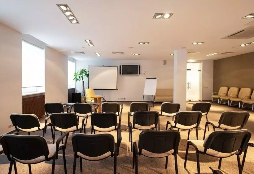 Hotelli Sport Park Volen