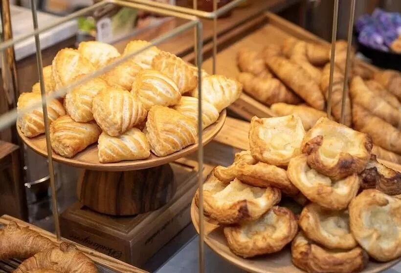 Super Hotel Kanku Kumatoriekimae