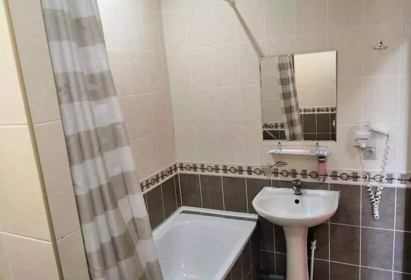 Hotelli Tyagachev Ski Resort