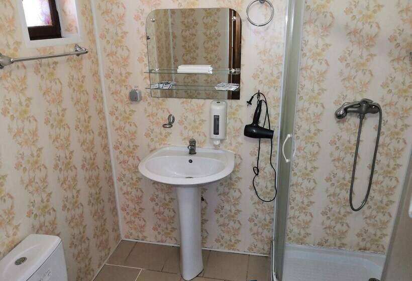 هتل Tyagachev Ski Resort