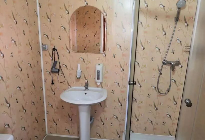 Hotelli Tyagachev Ski Resort