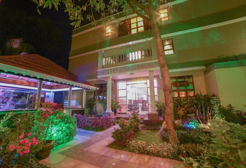 هتل Umet Stay, Fishing And Diving