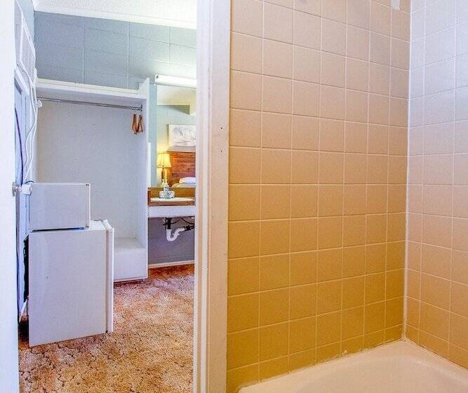 호텔 Wheeler Inn Texas, Us  83 By Oyo