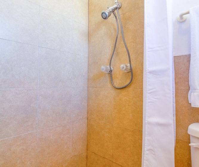 호텔 Wheeler Inn Texas, Us  83 By Oyo