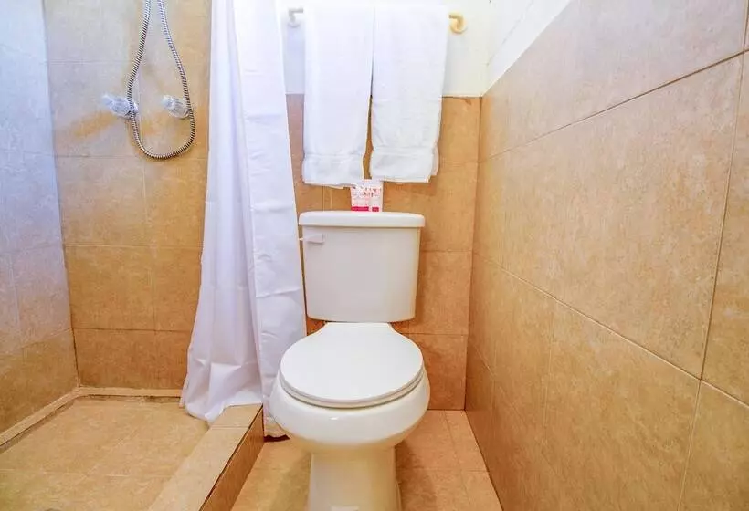 Hotelli Wheeler Inn Texas, Us  83 By Oyo