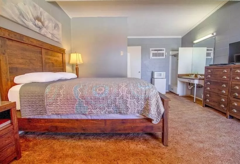 Hotelli Wheeler Inn Texas, Us  83 By Oyo