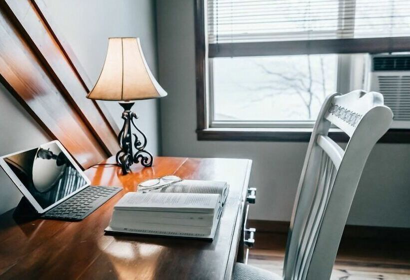 Ma Cook Lodge Sharps Chapel