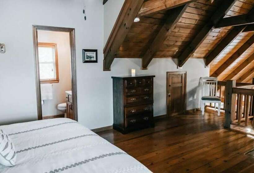 Ma Cook Lodge Sharps Chapel