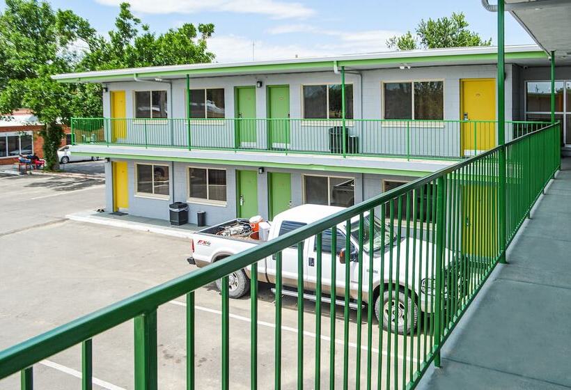 モーテル Greeley University Inn