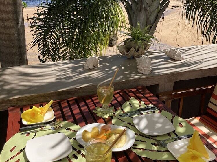 پانسیون 293 On Komba Guest Lodge Adults Only