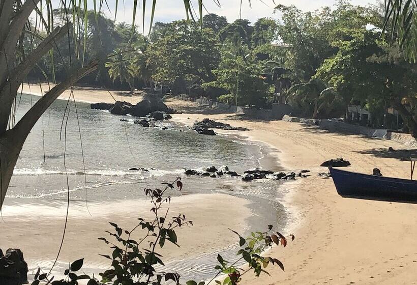 پانسیون 293 On Komba Guest Lodge Adults Only