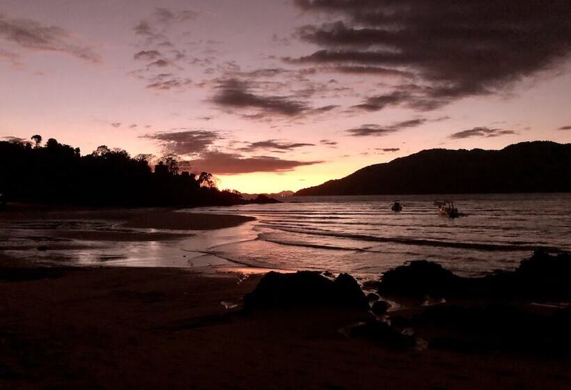 پانسیون 293 On Komba Guest Lodge Adults Only