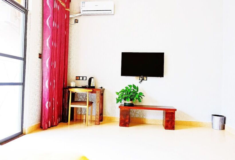 ペンション Sanya Jinji Liyuan Guesthouse