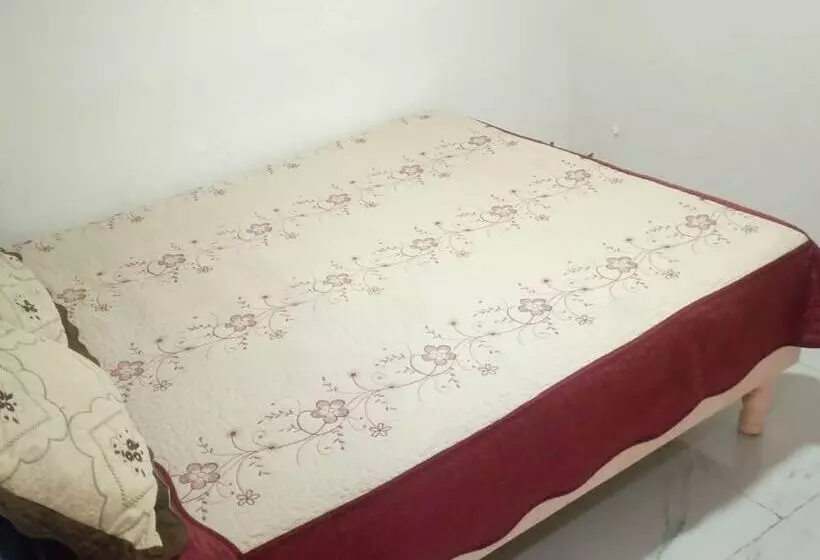 پانسیون Serene Gates Guest House