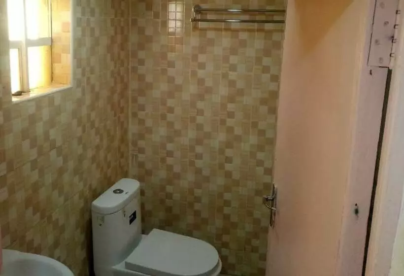 پانسیون Serene Gates Guest House