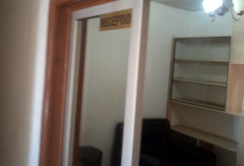 پانسیون Serene Gates Guest House