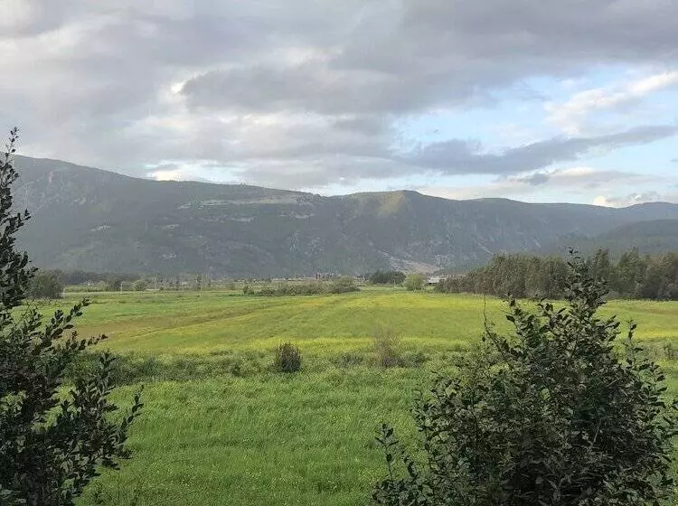 Majatalo Bhavana Gokova