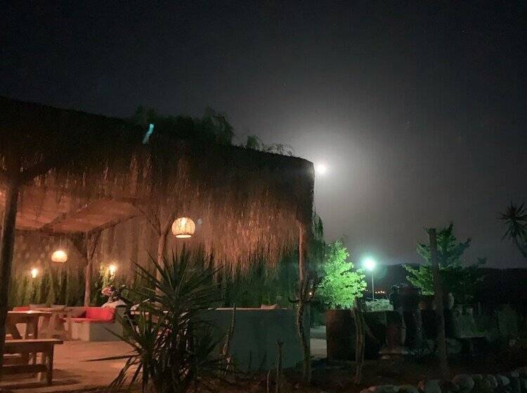 膳宿费 Bhavana Gokova