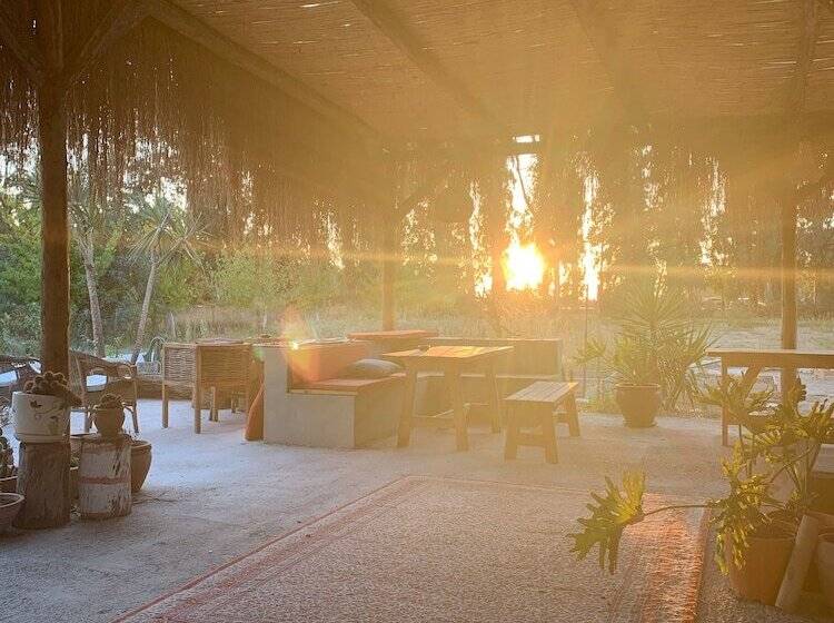 膳宿费 Bhavana Gokova