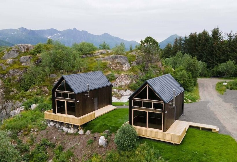 리조트 Skårungen   Hotel, Cabins And Camping