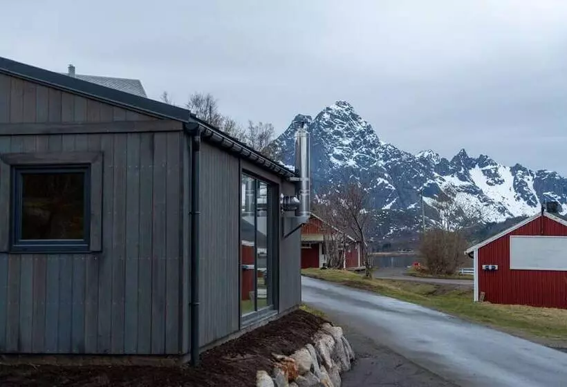 Lomakeskus Skårungen   Hotel, Cabins And Camping