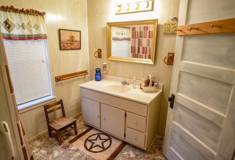 The Venue At Three Points