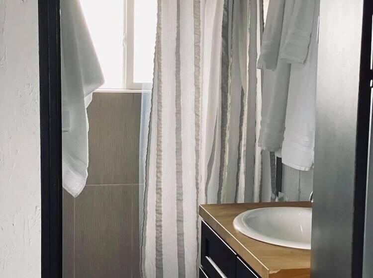 Trail And Hitch Tiny Home Hotel And Rv