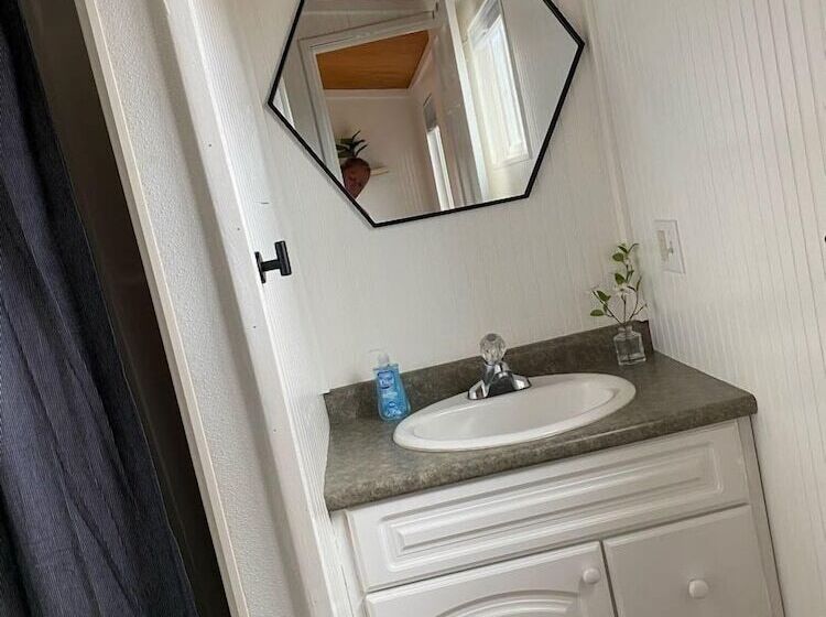 Trail And Hitch Tiny Home Hotel And Rv