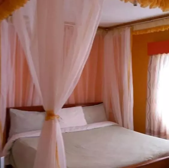 تختخواب و صبحانه Watercrest Gardens