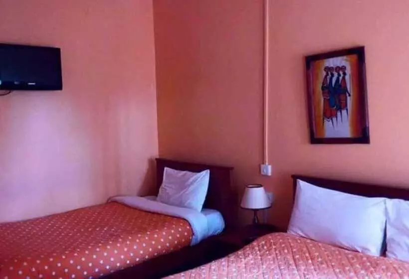 تختخواب و صبحانه Watercrest Gardens