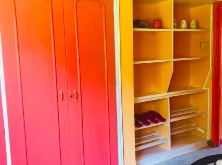 تختخواب و صبحانه Watercrest Gardens