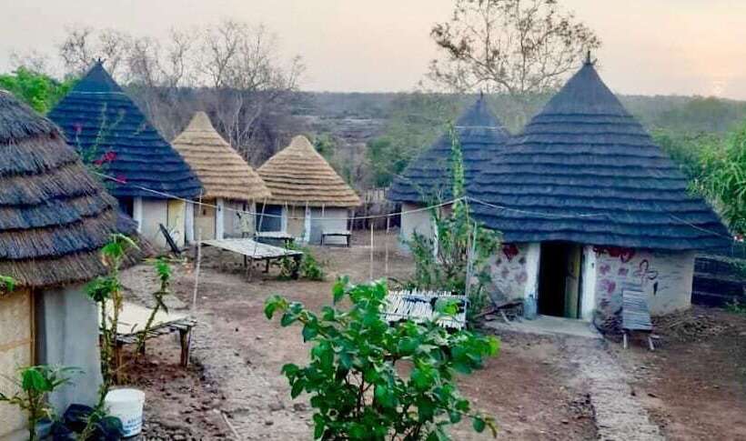 호텔 Campement Tako Mayo