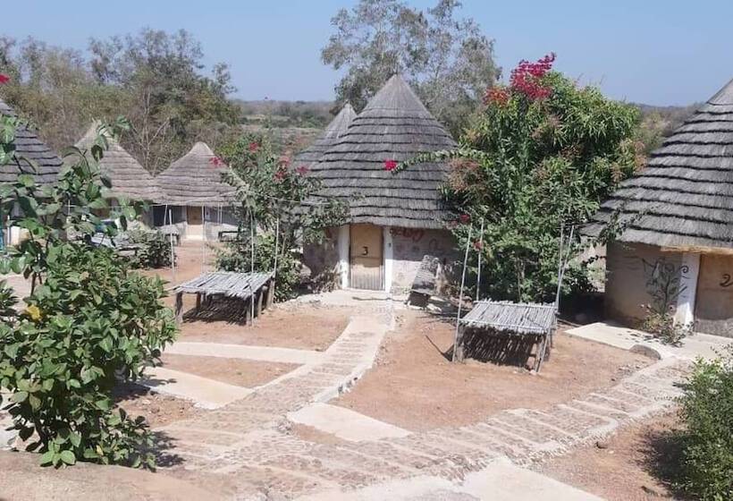 호텔 Campement Tako Mayo