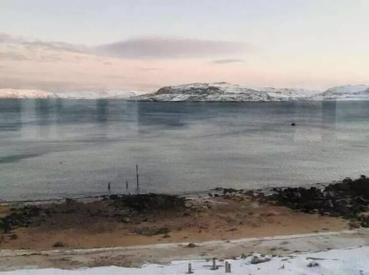 ホテル Cedar Grass Teriberka