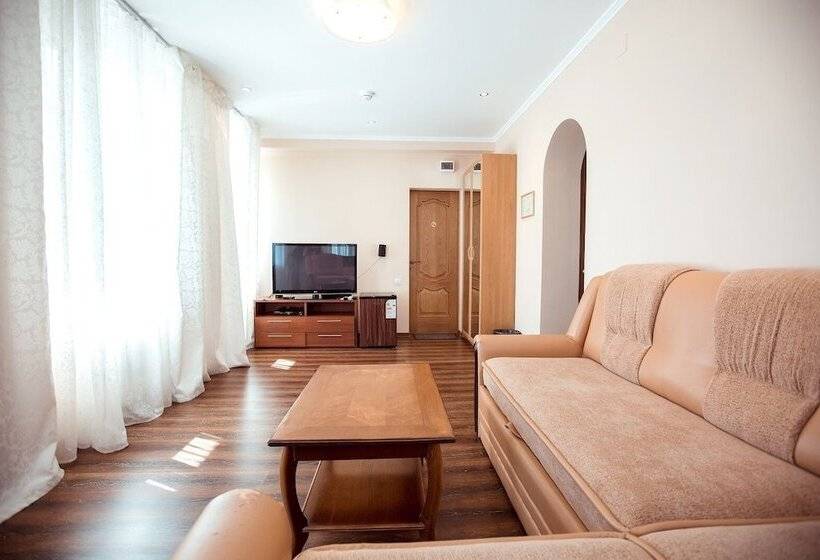 בית מלון כפרי Chaika