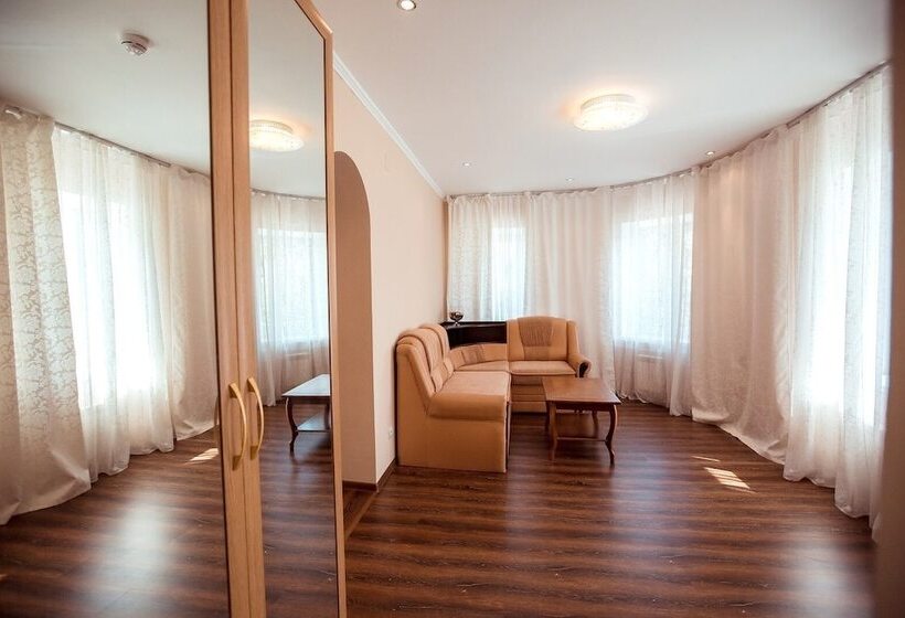 בית מלון כפרי Chaika