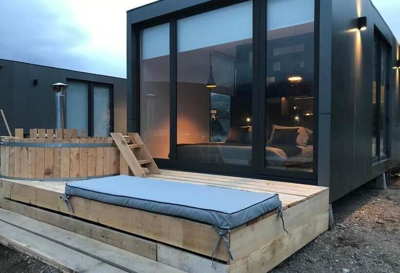 هتل Chelenko Lodge