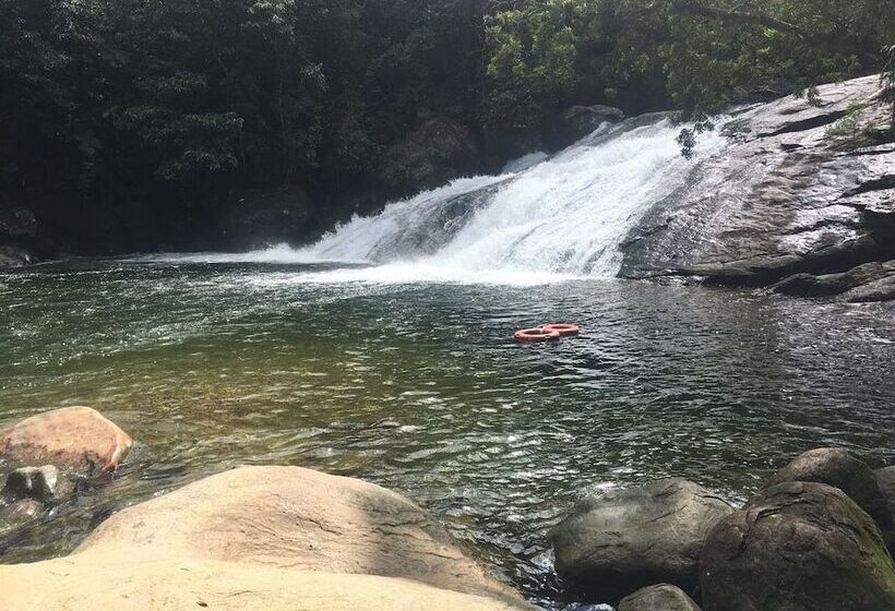 Hotel Condmínio Lula Mar