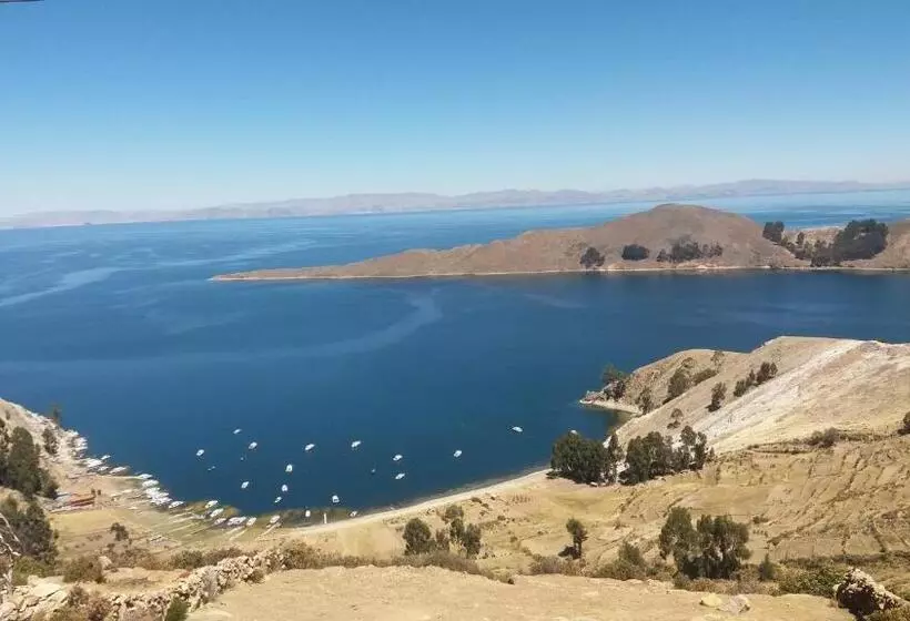 هتل Hostal Jallalla