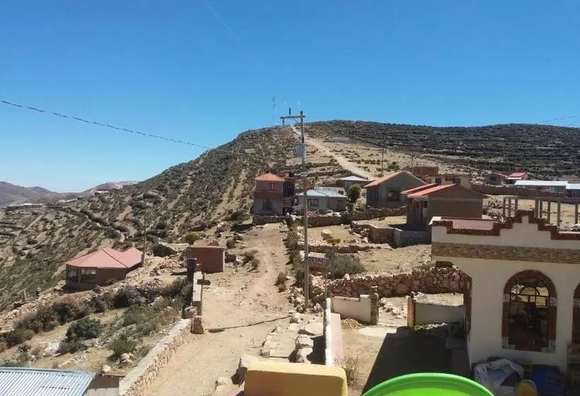 هتل Hostal Jallalla