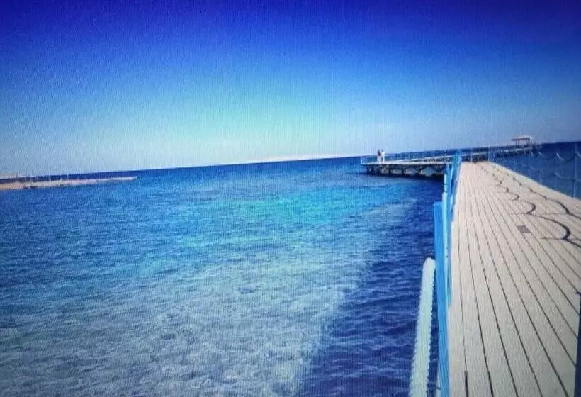 هتل Hurgada Mirage Beach Chalet & Aqua Park