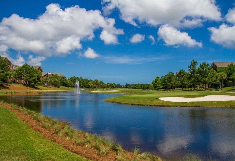 فندق One Club Gulf Shores