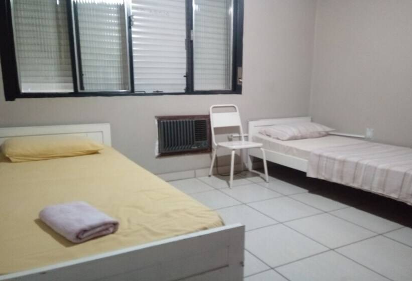 בית מלון כפרי Oyo Moura