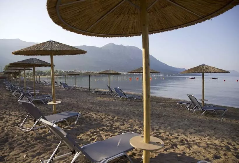 Hotelli Paleros Beach Resort